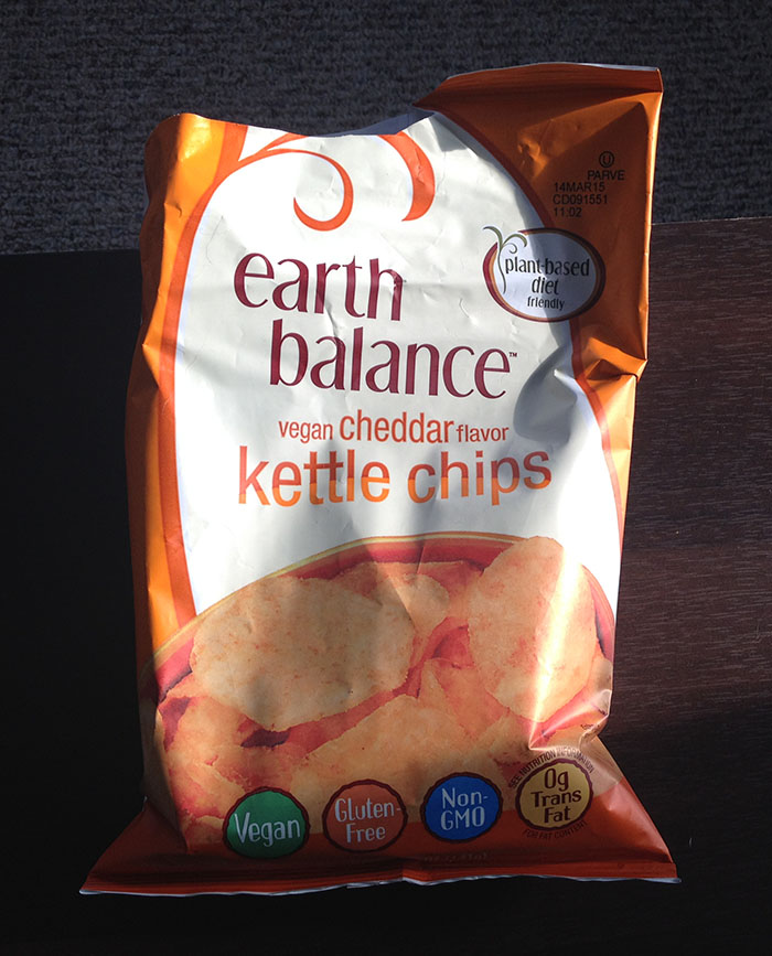 earth-balance-cheddar-kettle-chips