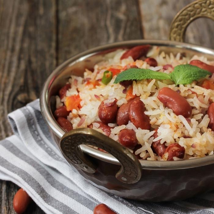 Vegan rice and kidney bean pilaf