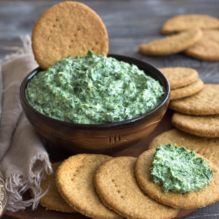 Spinach Dip with oat crackers